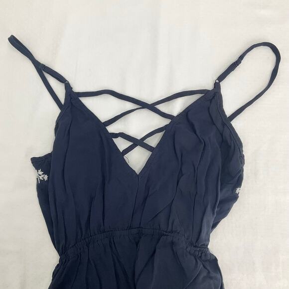 H&M Women Romper Jumpsuit Sleeveless Backless Short Blue Navy size 4 Small - Picture 8 of 8